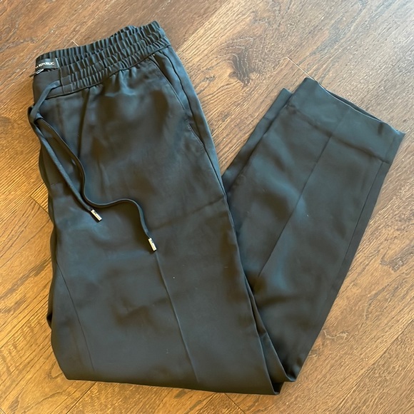 Banana Republic pull on pants XS - Picture 1 of 3